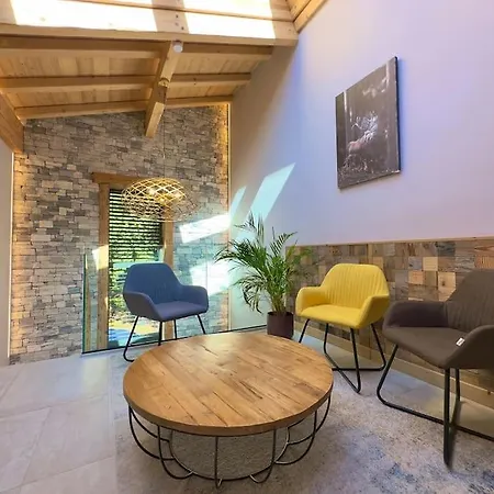 شاليه Le Grand Cerf Piscine Et *